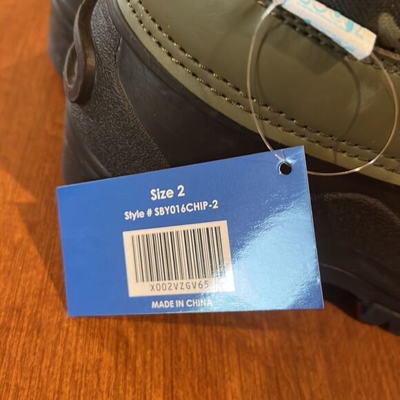 Zoogs boys size 2 Cold Weather Camo Green Snowboots. - Picture 6 of 7